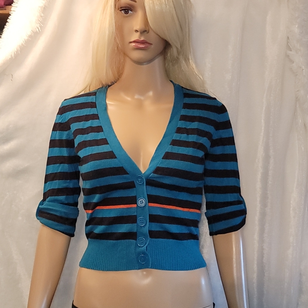 Cardigan Midriff